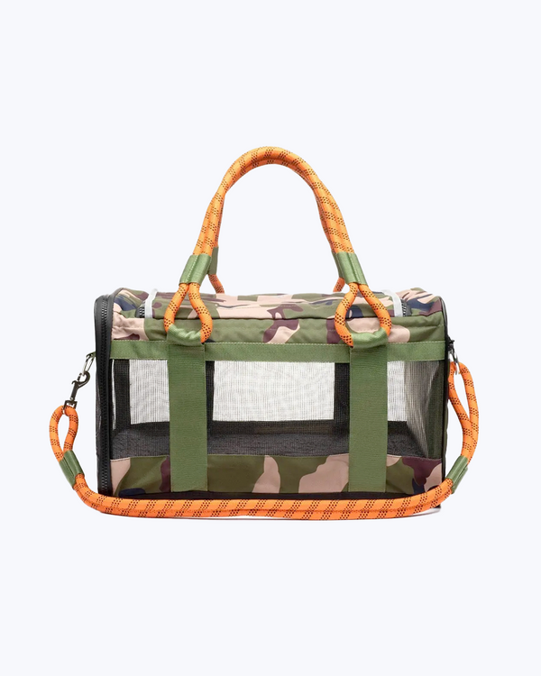 OUT-OF-OFFICE PET CARRIER by Roverlund
