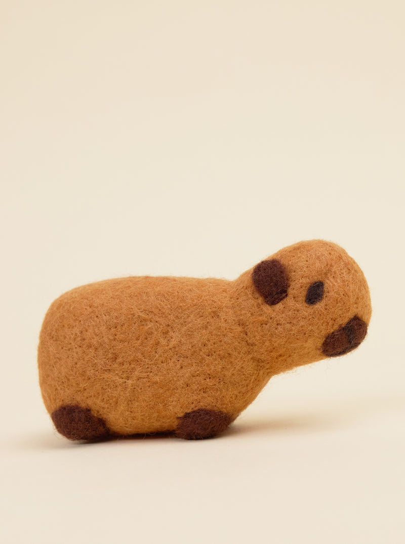 WOOL CAPYBARA DOG TOY