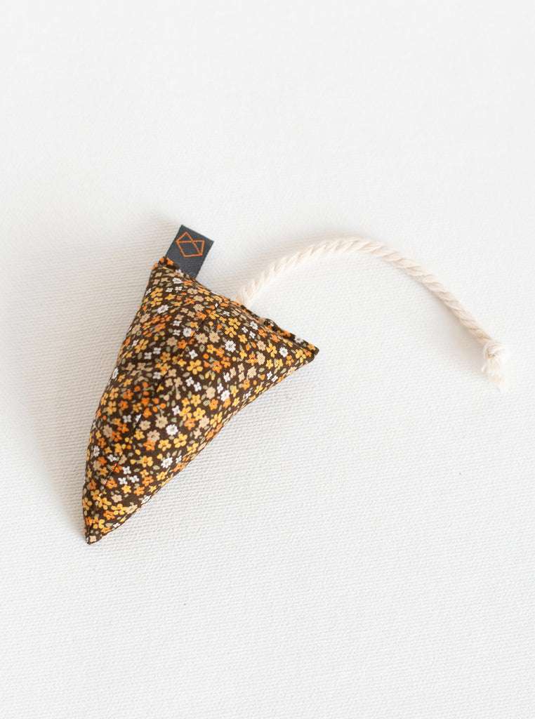 MODERN MOUSE - FLORAL