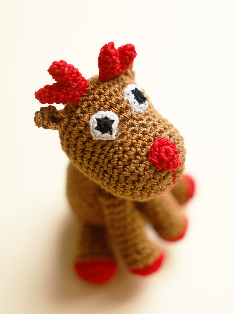 CROCHET HOLIDAY DOG TOY BY Dogo Pet